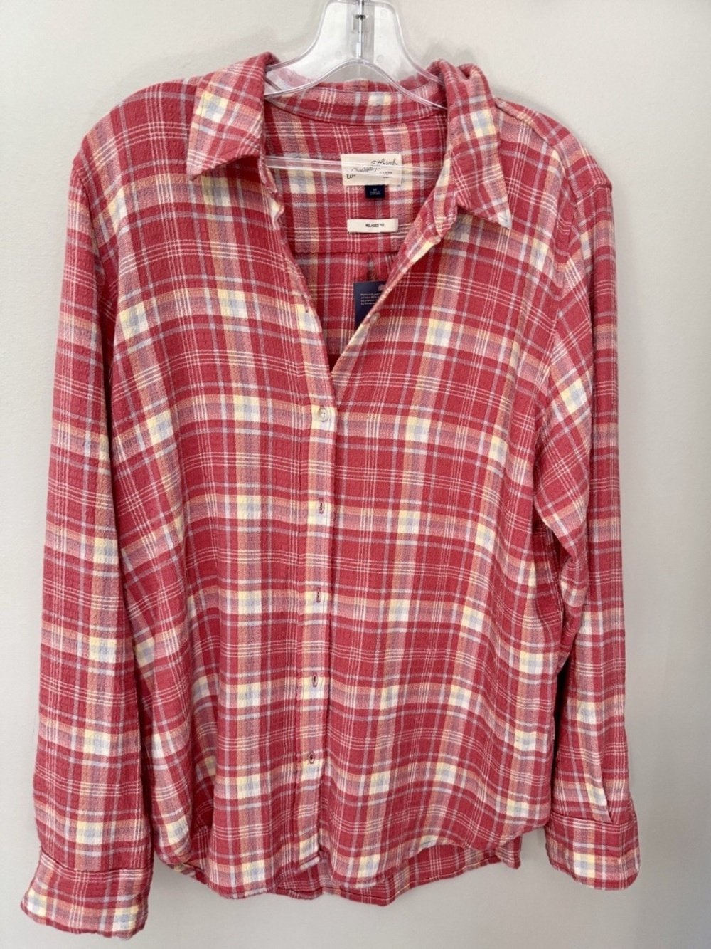 Women's Long Sleeve Collar Button-Down Shirt - Universal Thread Pink Plaid M NWT
